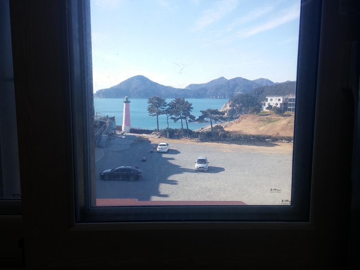 Geoje Haebaram Pension Екстериор снимка